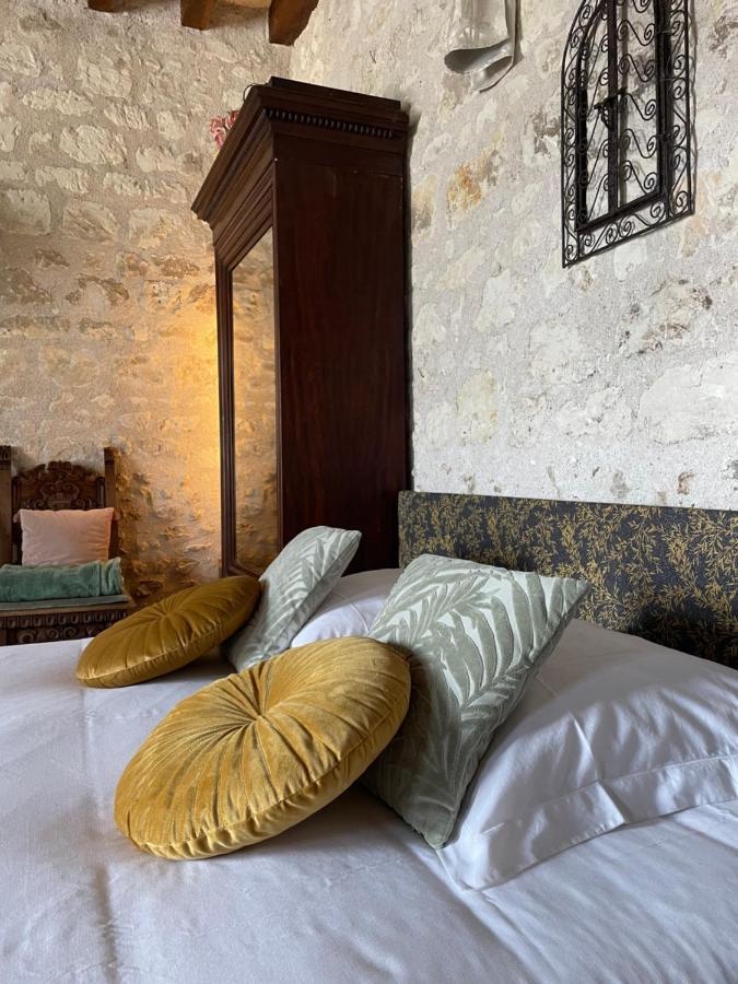 Hotel Le Relais, La Dormance, Le Bois Dormant Châteauvieux Zewnętrze zdjęcie