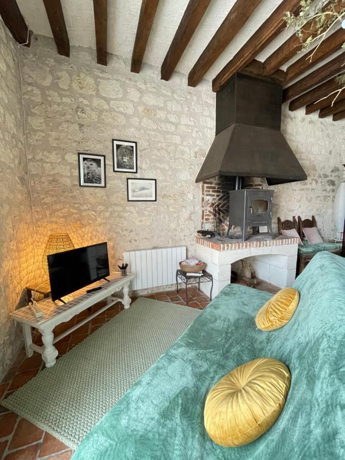 Hotel Le Relais, La Dormance, Le Bois Dormant Châteauvieux Zewnętrze zdjęcie
