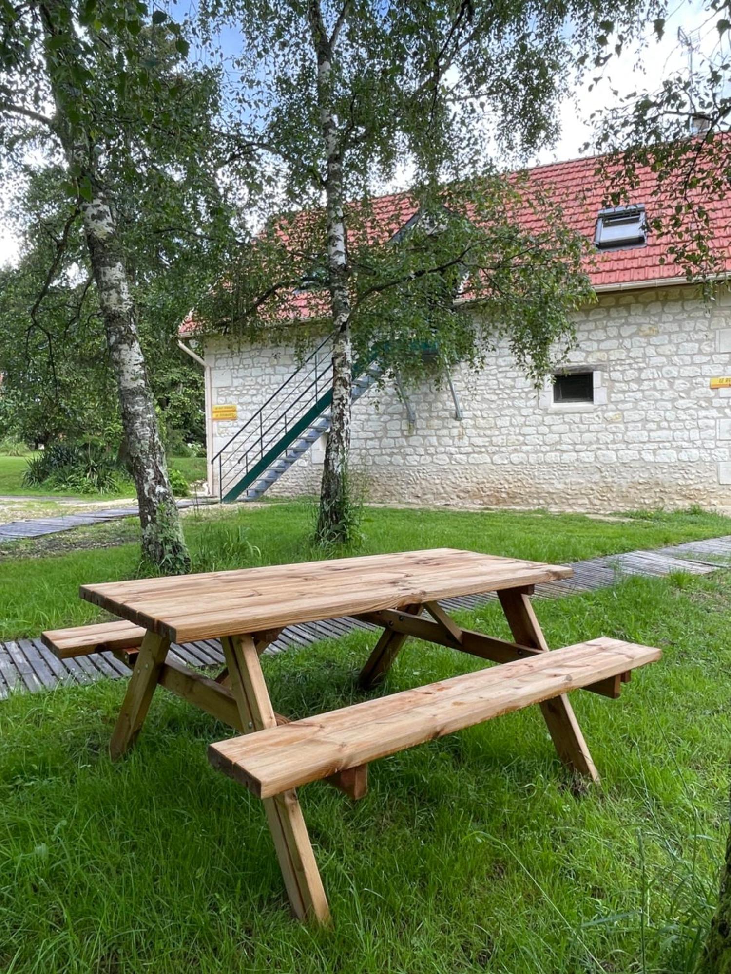 Hotel Le Relais, La Dormance, Le Bois Dormant Châteauvieux Zewnętrze zdjęcie