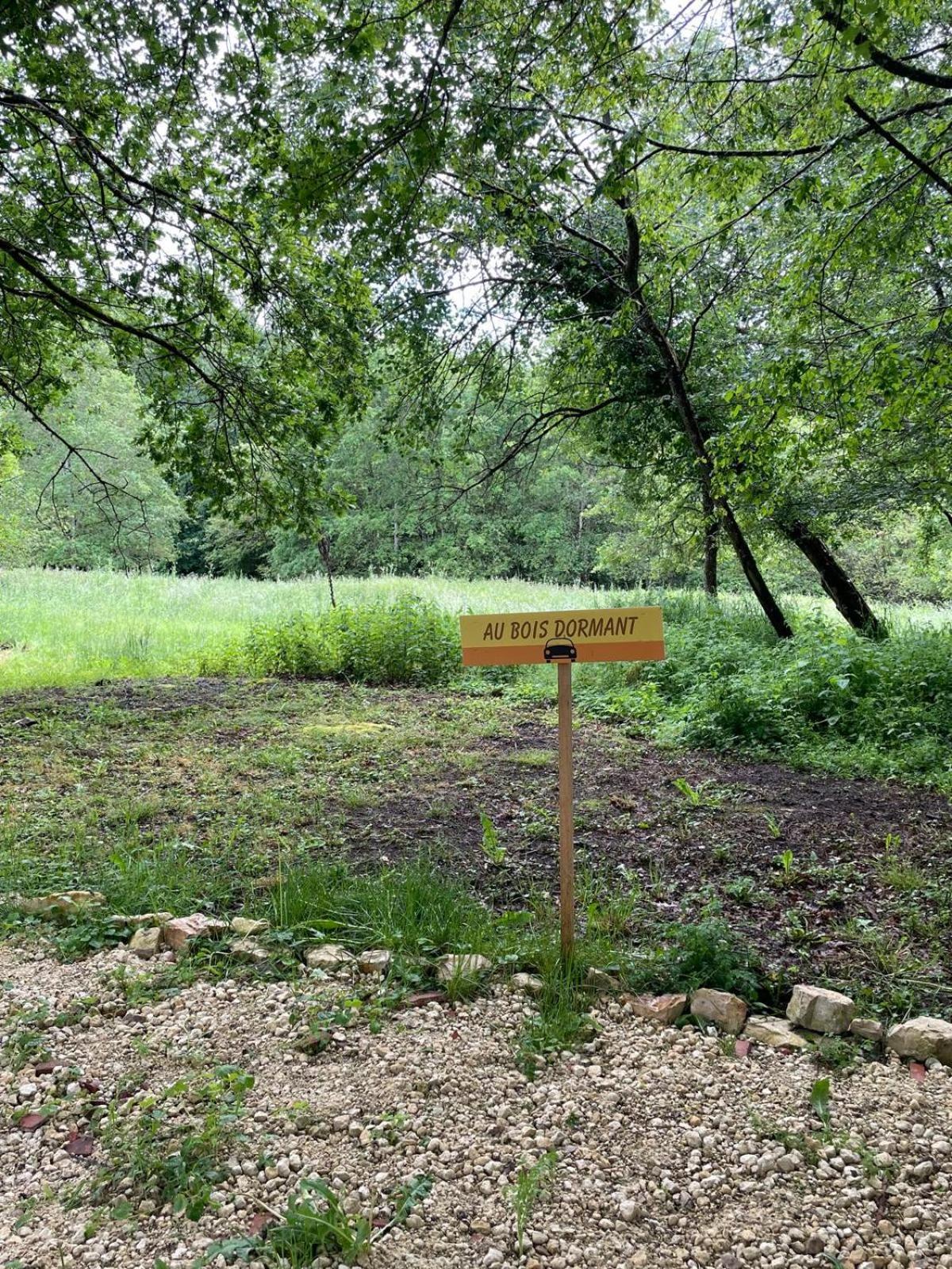 Hotel Le Relais, La Dormance, Le Bois Dormant Châteauvieux Zewnętrze zdjęcie