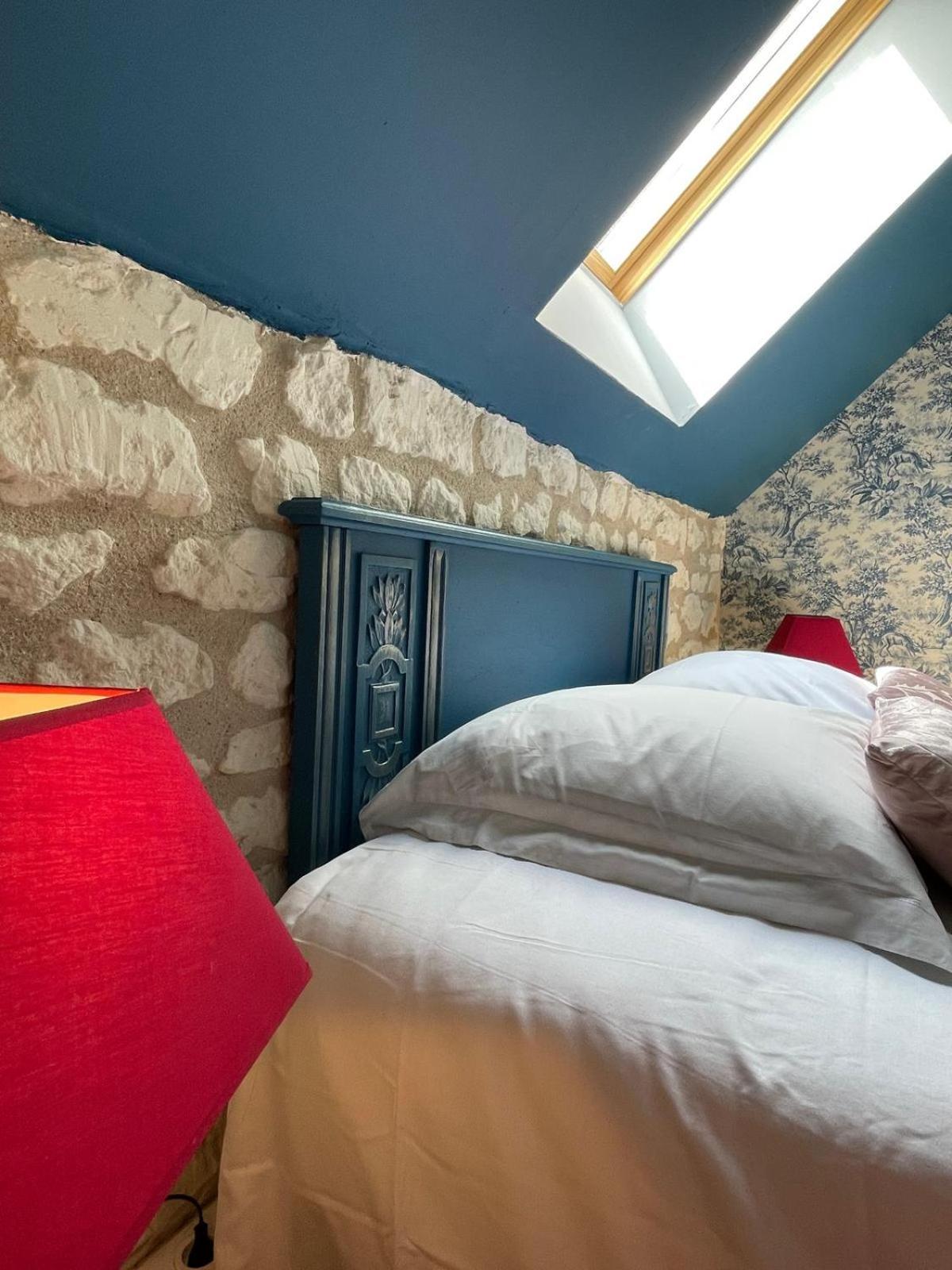 Hotel Le Relais, La Dormance, Le Bois Dormant Châteauvieux Zewnętrze zdjęcie
