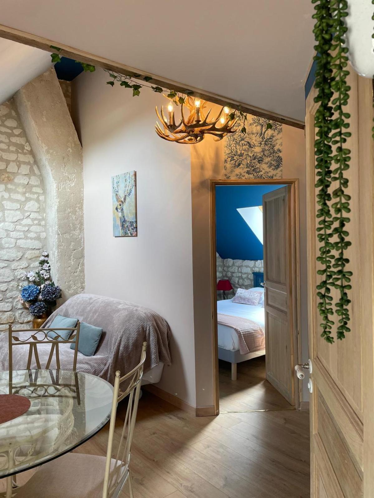 Hotel Le Relais, La Dormance, Le Bois Dormant Châteauvieux Zewnętrze zdjęcie