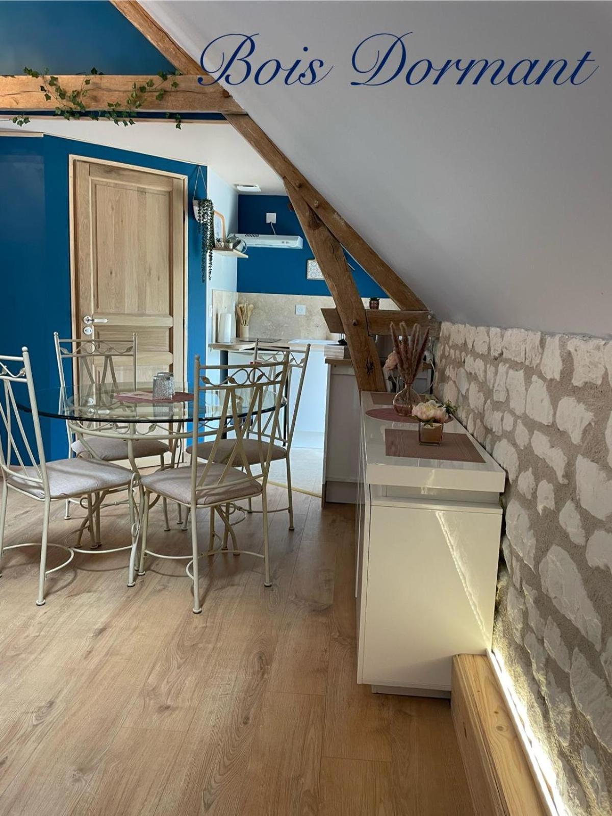 Hotel Le Relais, La Dormance, Le Bois Dormant Châteauvieux Zewnętrze zdjęcie